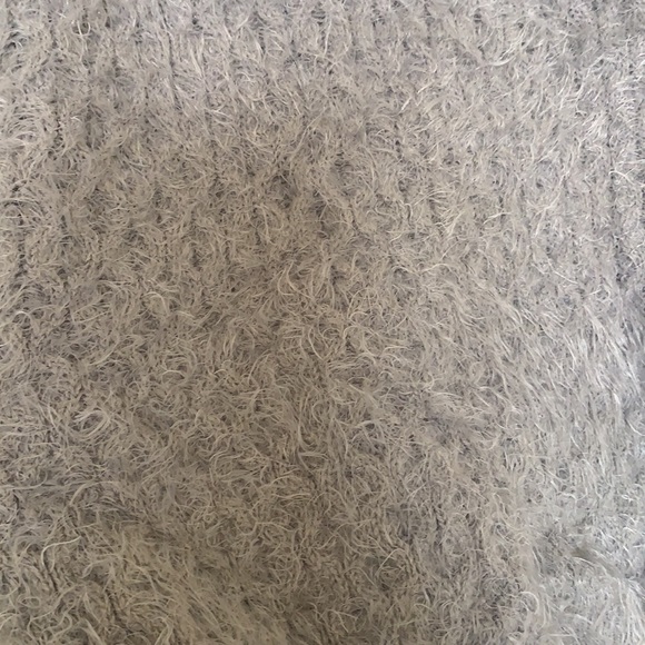 Sweater - Picture 2 of 4